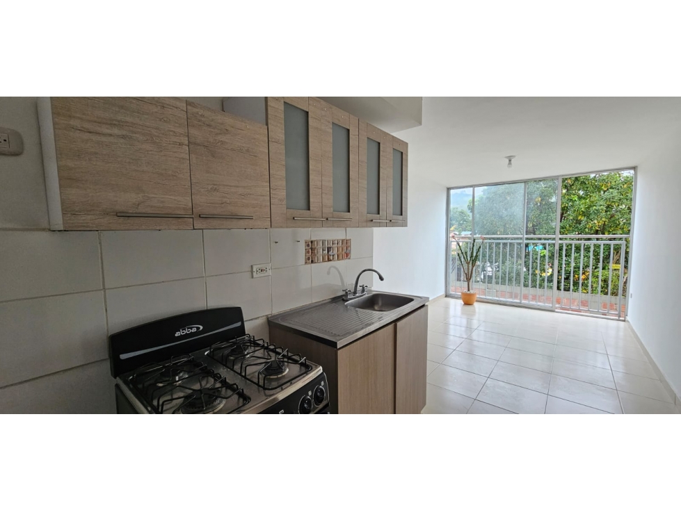 ARRIENDO APARTAMENTO PARA ESTRENAR EN CHINACOTA - 2