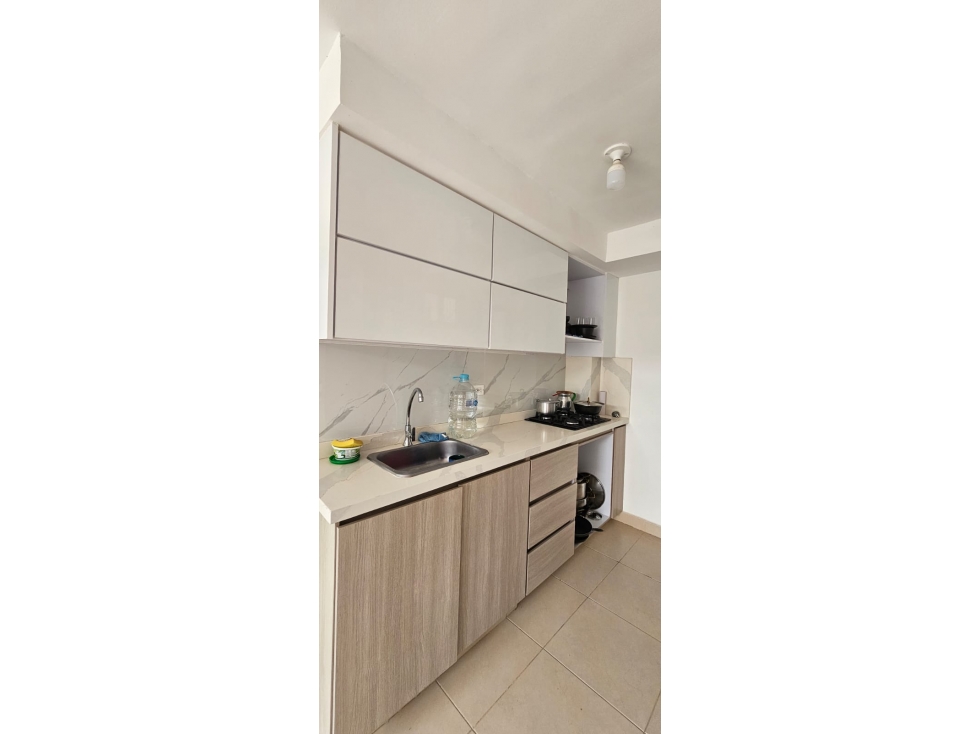 VENDO APARTAMENTO ECONOMICO EN CHINACOTA - 2
