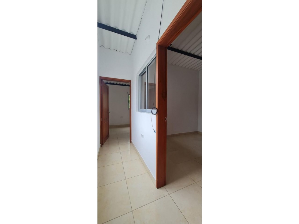 VENDO APARTAMENTO EN CHINACOTA - 4