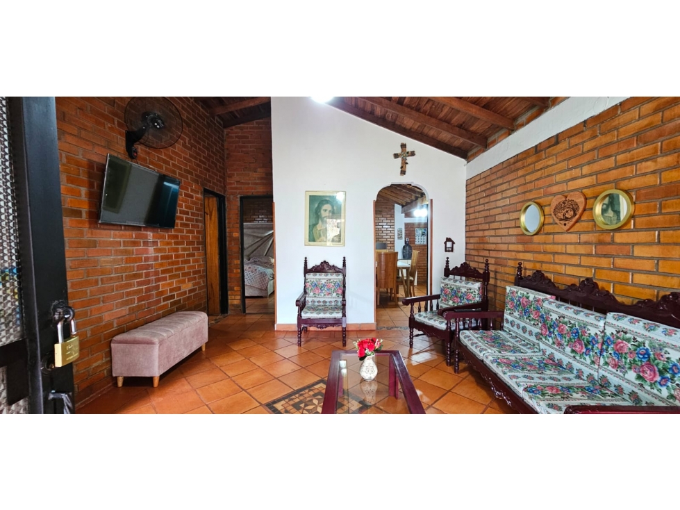 ARRIENDO CABAÑA POR MESES EN CHINACOTA — foto 4