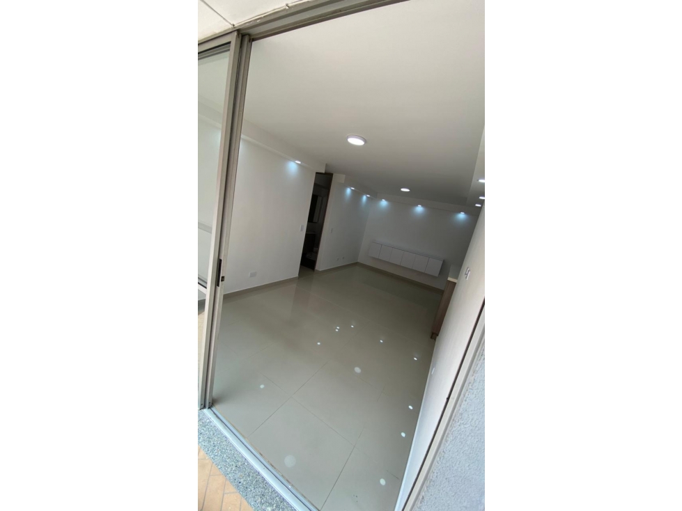 VENDO APARTAMENTO EN CABAÑAS EN BELLO, UNIDAD RESIDENCIAL 78 m² PISO 7 — foto 4