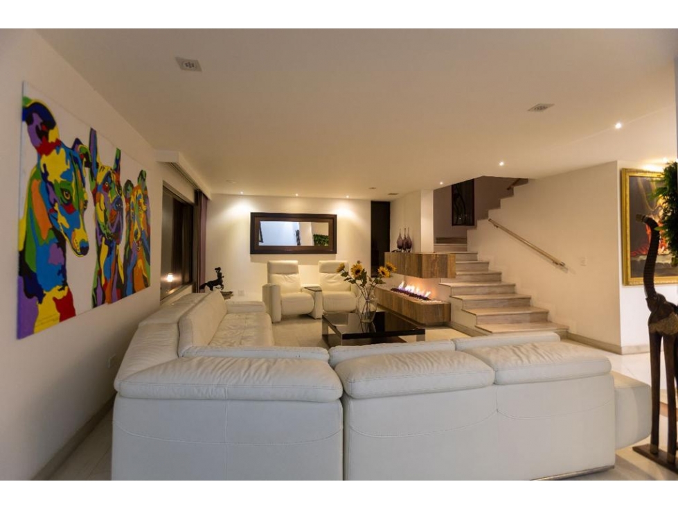 HERMOSA CASA EN EXCLUSIVO SECTOR DEL POBLADO EL CAMPESTRE — foto 4