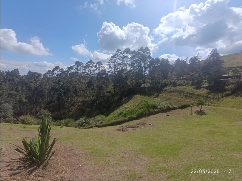 VENDO LOTE EN SECTOR ALTO DE LA COMPAÑIA EN SAN VICENTE DE FERRER