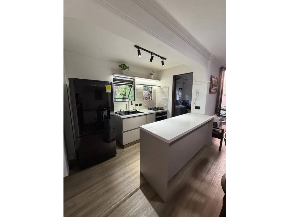 VENDO APARTAMENTO DUPLEX EN ZUÑIGA ENVIGADO DE 127 m²