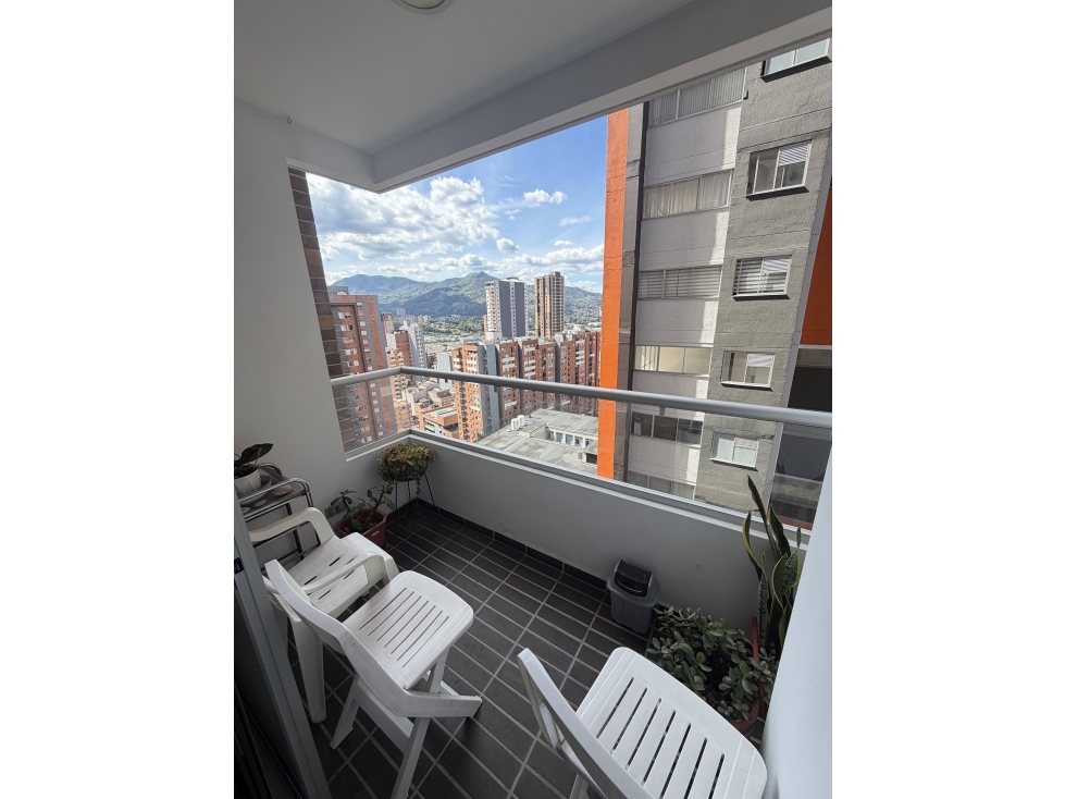 Apartamento en venta en sector Calle Larga en Sabaneta cerca al Parque