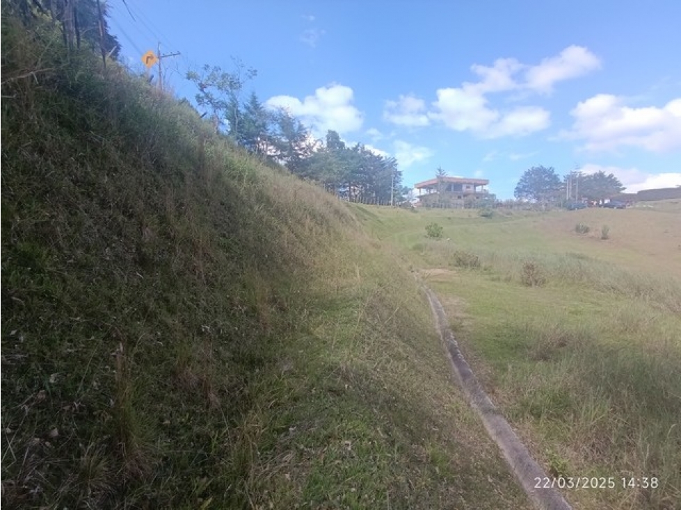 VENDO LOTE EN SECTOR ALTO DE LA COMPAÑIA EN SAN VICENTE DE FERRER — foto 2