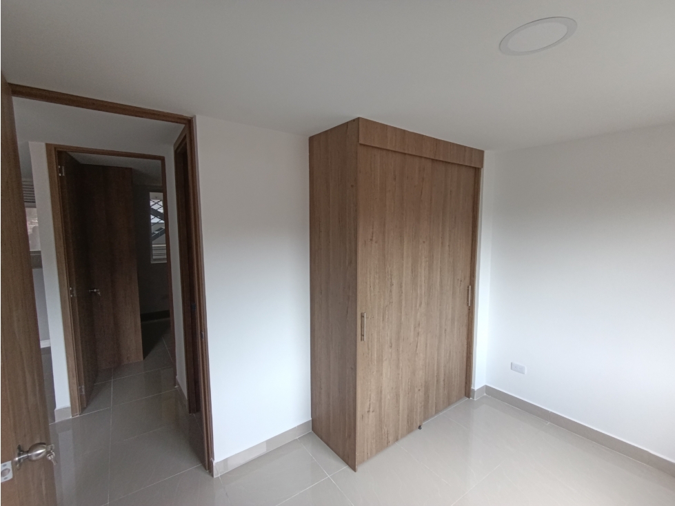 VENDO APARTAMENTO EN CALDAS CERCA A LA LOCERÍA DE 48 m² Y EN PISO 7 — foto 6