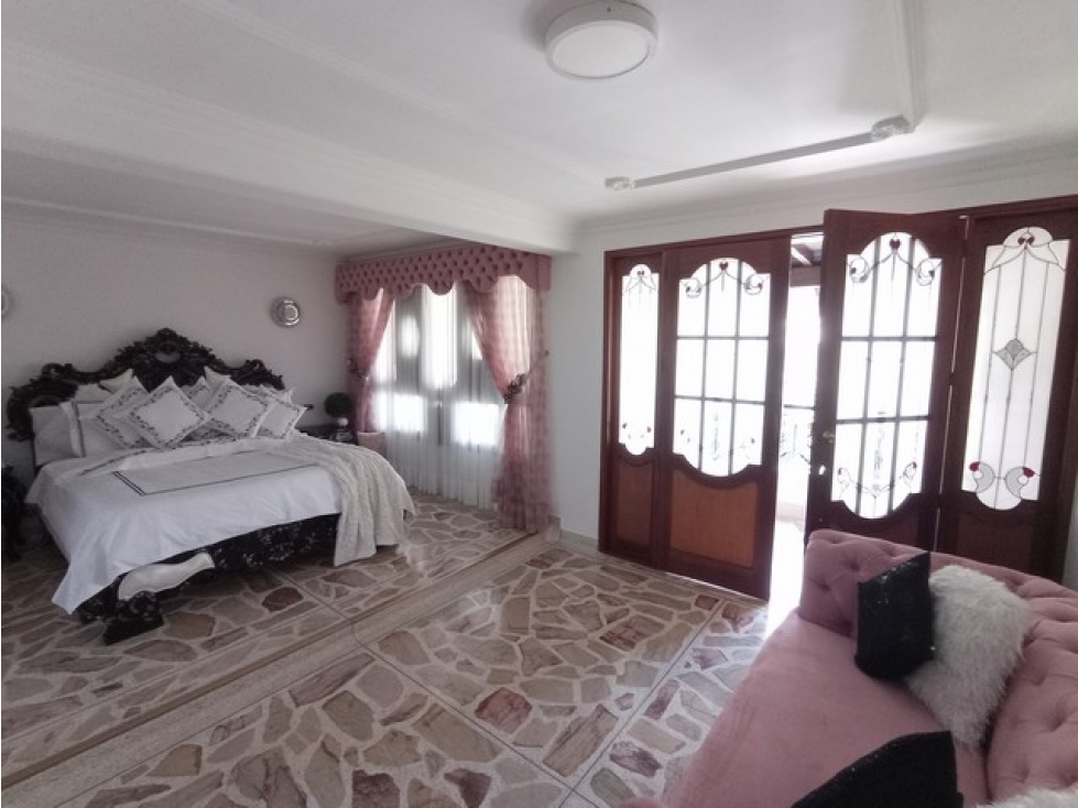 VENDO CASA UNIFAMILIAR EN BELÉN FÁTIMA MEDELLÍN |TRES NIVELES | 430 m² — foto 5