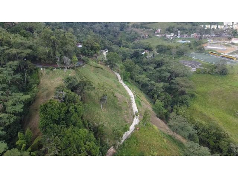 VENDO LOTES EN TITIRIBÍ ANTIOQUIA EN PARCELACIÓN CERRADA DE 4.500 m² - 3