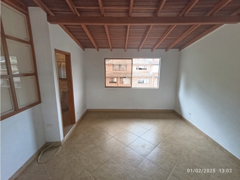 VENDO CASA EN LA ESTRELLA DE 256 m², 3 NIVELES EN UNIDAD RESIDENCIAL — foto 3
