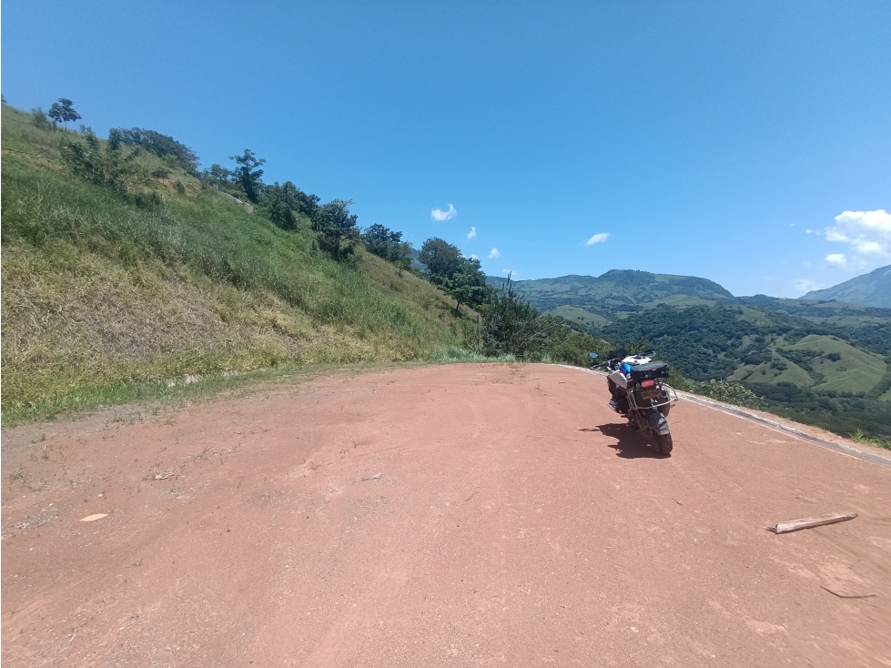 VENDO LOTE EN PARCELACIÓN SANTA CLARA EN SALGAR ANTIOQUIA | 3.345 m² - 6