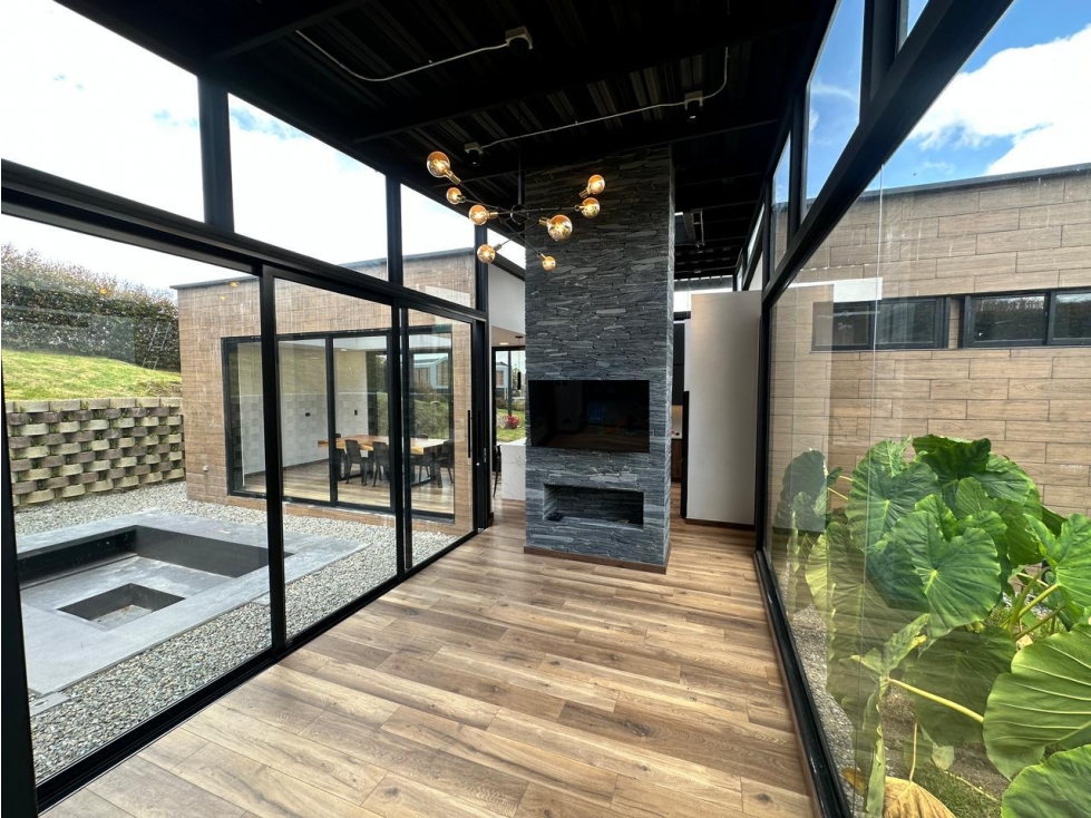 VENDO CASA MODERNA DE 1.071 m² EN EL ALTO DE LAS PALMAS EN PARCELACIÓN — foto 2