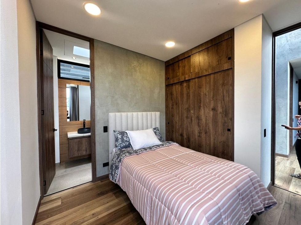 VENDO CASA MODERNA DE 1.071 m² EN EL ALTO DE LAS PALMAS EN PARCELACIÓN — foto 6