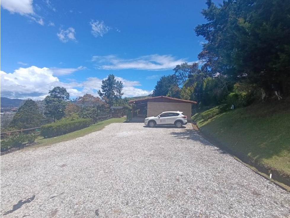 VENDO FINCA EN LA VEREDA SAN NICOLÁS EN LA CEJA ANTIIOQUIA | 10.000 m²