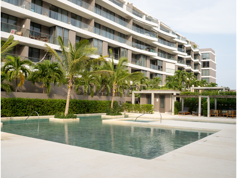 Lujoso apartamento en Morros Eos