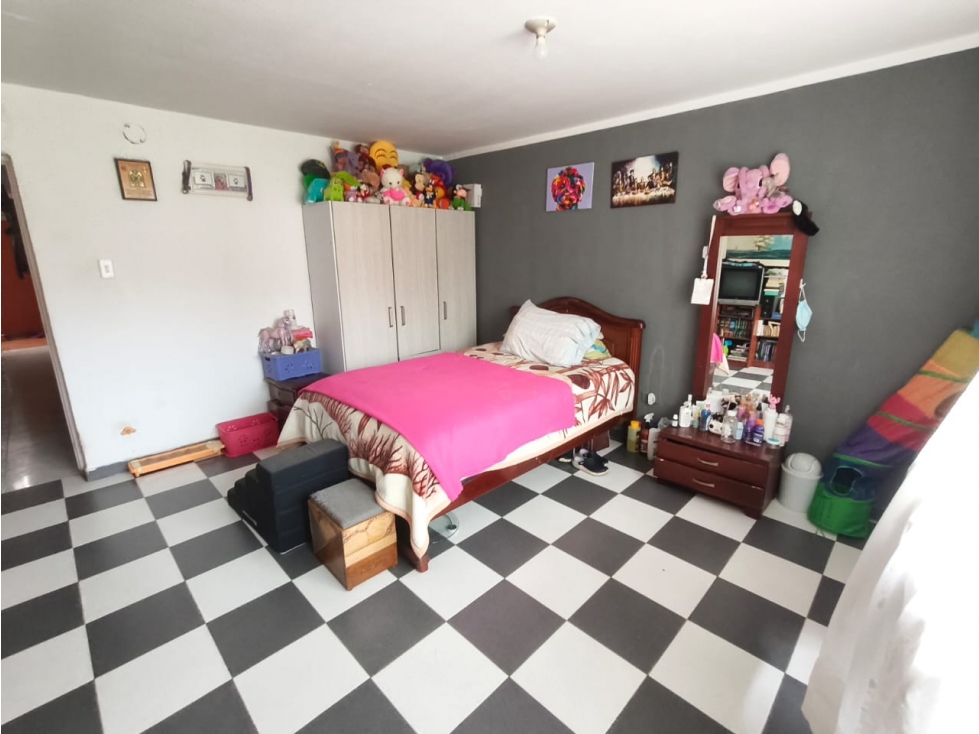 VENDO CASA VERSATIL EN PRIMAVERA QUIRIGUA PARA VIVIENDA O INVERSIÓN — foto 5