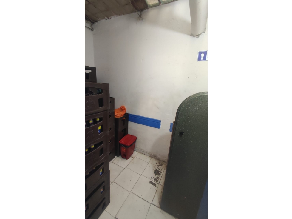 VENDO CASA DE USO MIXTO EN FUSA, BARRIO LUXEMBURGO! — foto 6