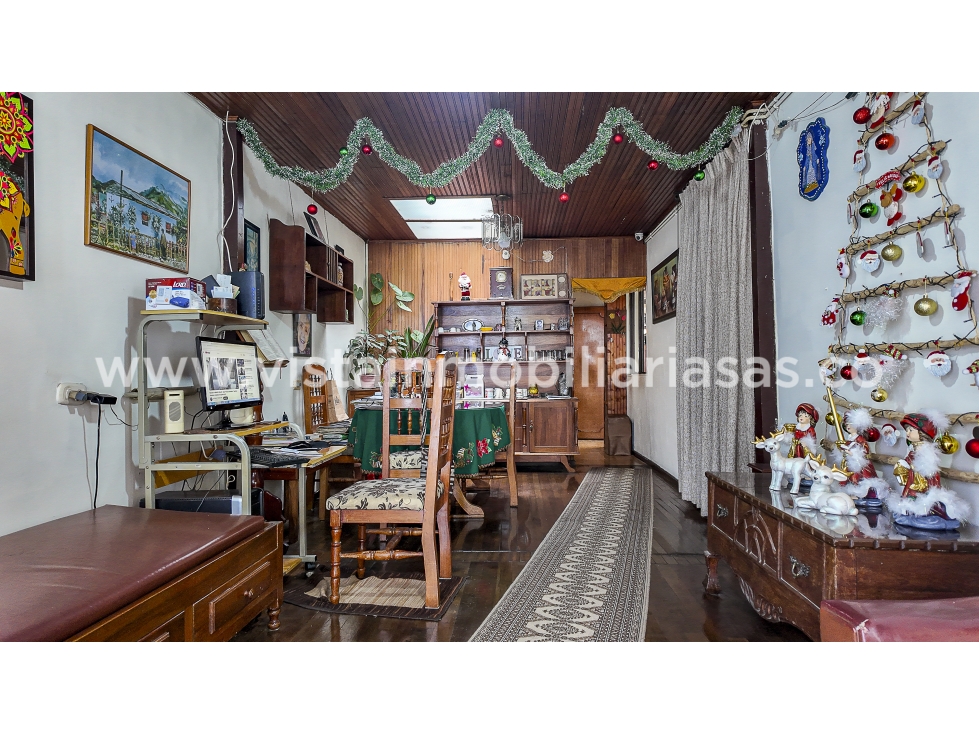 Venta Casa con Renta Sector Chipre, Manizales