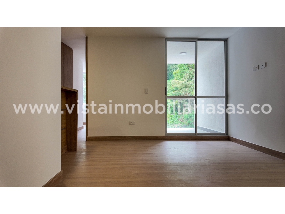 Venta Apartamento Conjunto Cerrado Sector de La Francia, Manizales