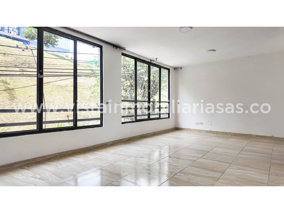 Venta Casa Sector Bosques de La Enea, Manizales