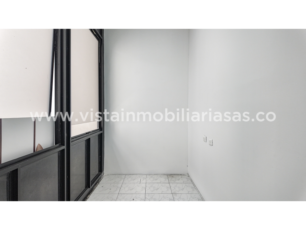 Arriendo Local Av. Santander, Manizales — foto 4
