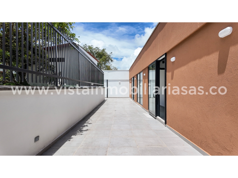 Arriendo local/Oficinas Sector de Versalles/Faneón, Manizales — foto 2