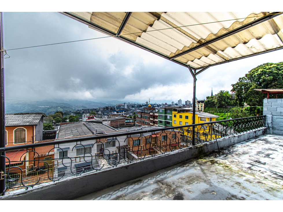 Venta Casa con Renta Campohermoso Manizales