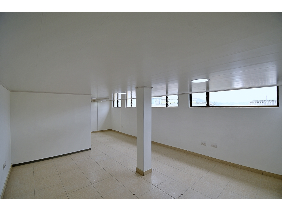 Arriendo Consultorio/Oficina Los Rosales, Manizales