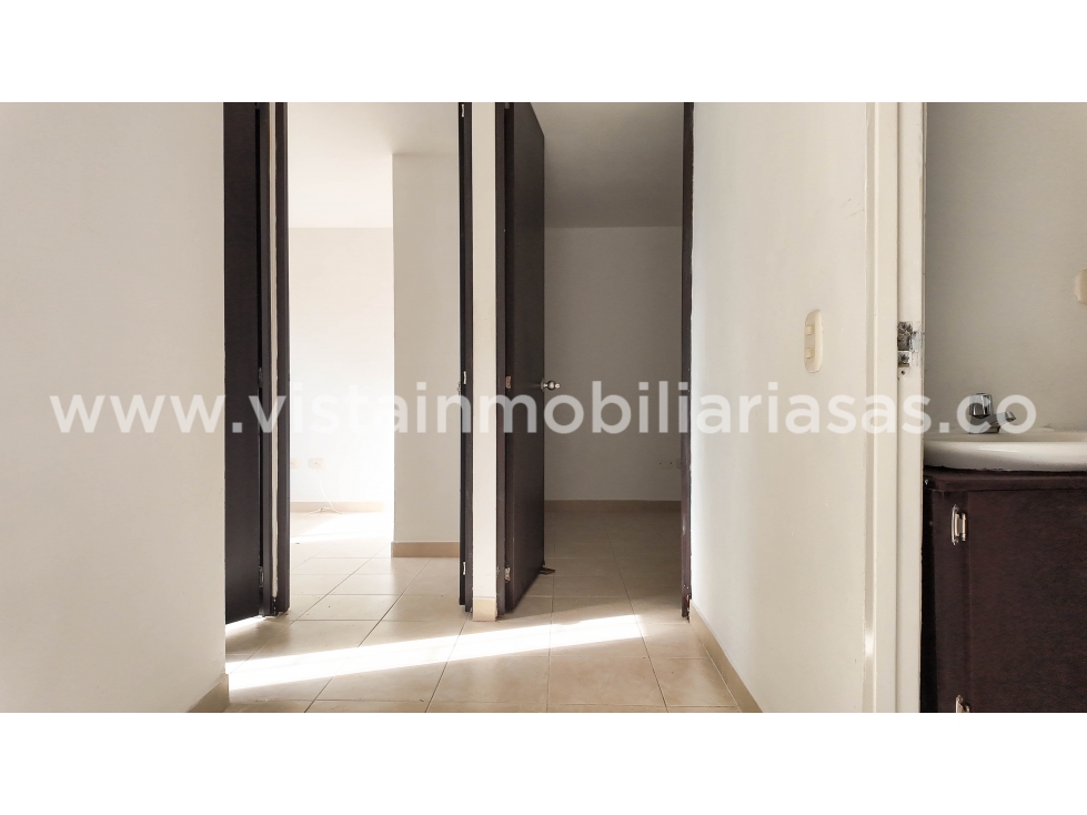 Arriendo Apartamento en el Sector de La Francia, Manizales — foto 2