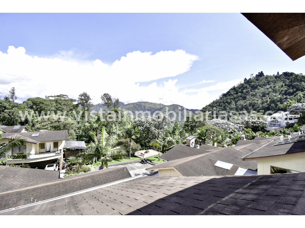 Venta Casa Conjunto Cerrado Palermo, Manizales
