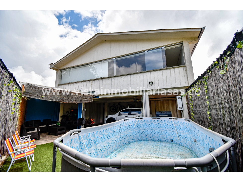 Venta Casa en Conjunto Cerrado Sector Villamaría, Caldas