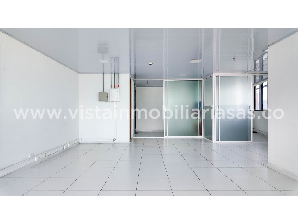 Arriendo Oficina Sector Avenida Santander, Manizales