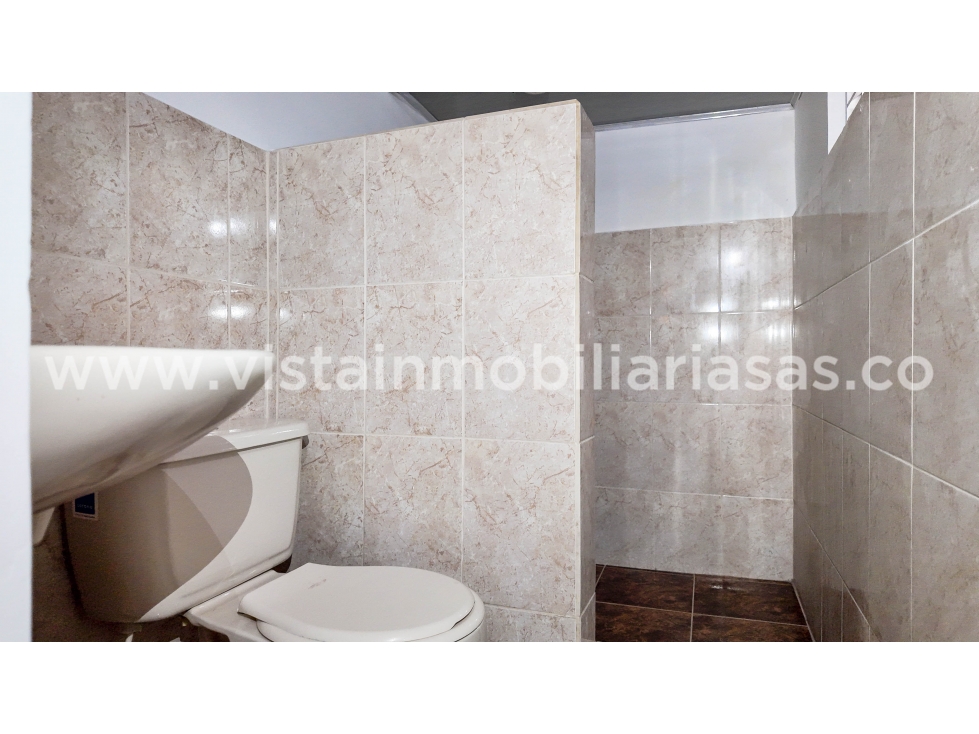 Venta Casa con Renta Sector Centro, Manizales - 2
