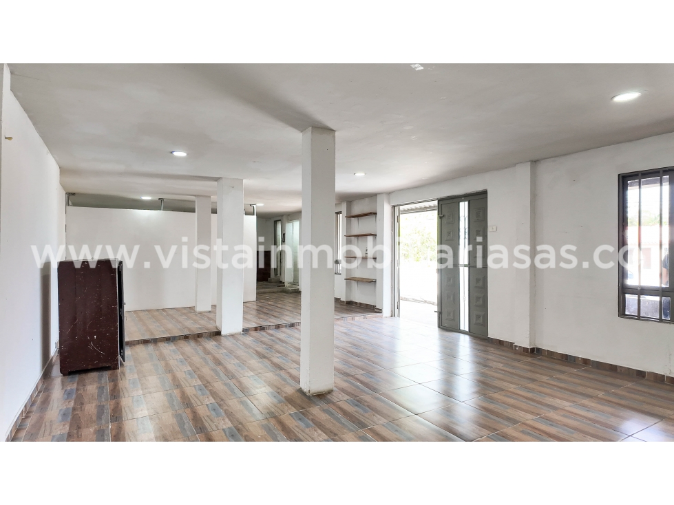 Arriendo Bodega / Local kilometro 7 vía a Neira, Caldas - 2