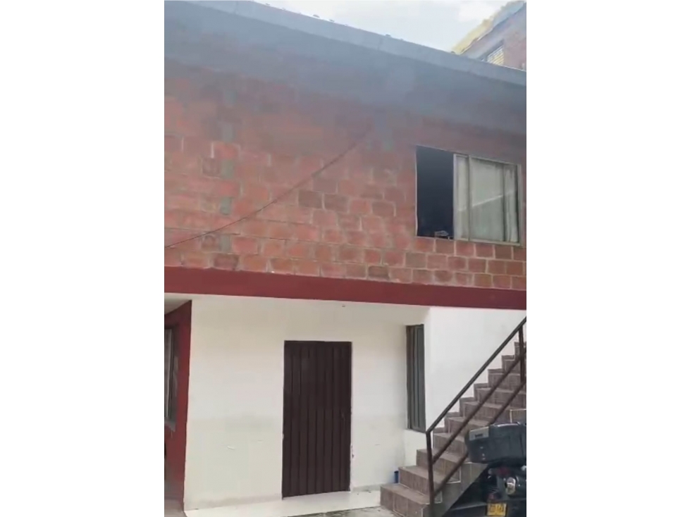 VENTA DE LOTE EN LA BASE — foto 2