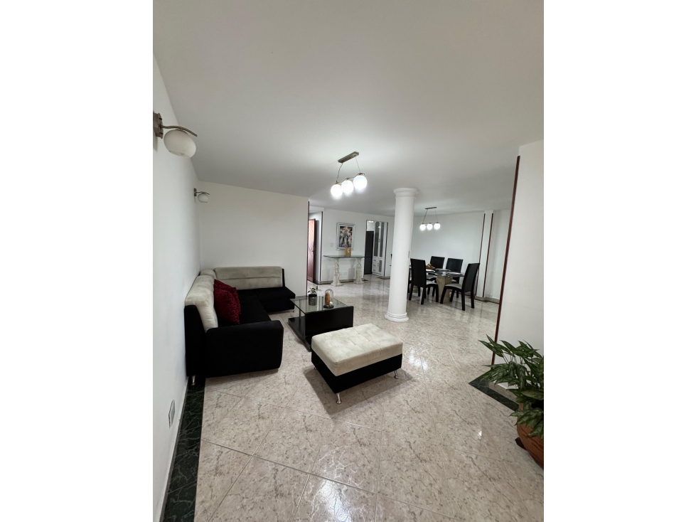 VENTA DE CASA EN CONJUNTO CERRADO EN INGENIO