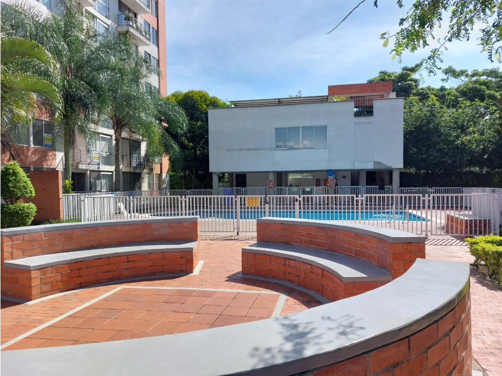 VENTA DE APARTAMENTO PRIMER PISO VALLE DEL LILI — foto 2