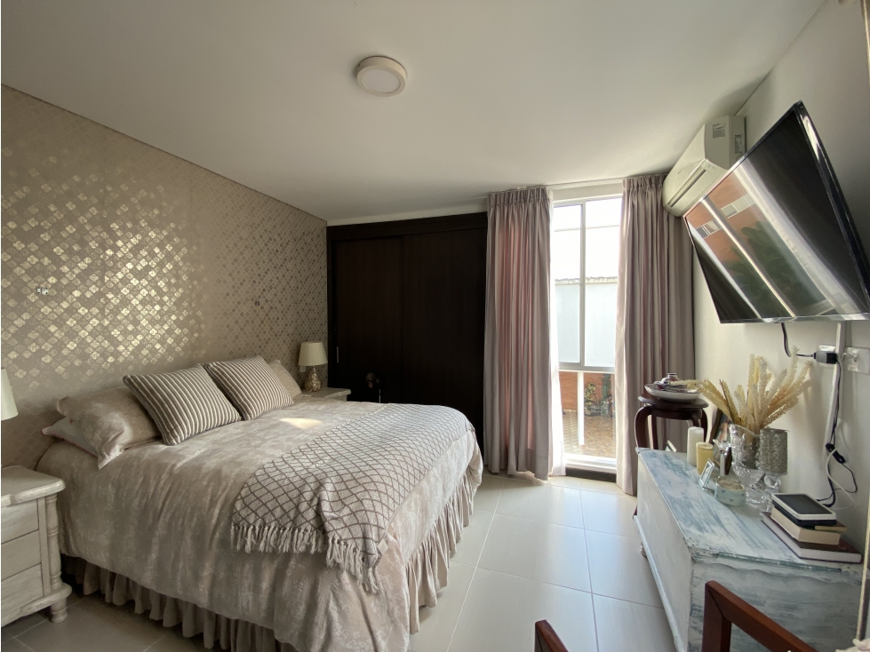VENTA DE CASA EN UNIDAD RESIDENCIAL EN VALLE DEL LILI SUR CALI — foto 4