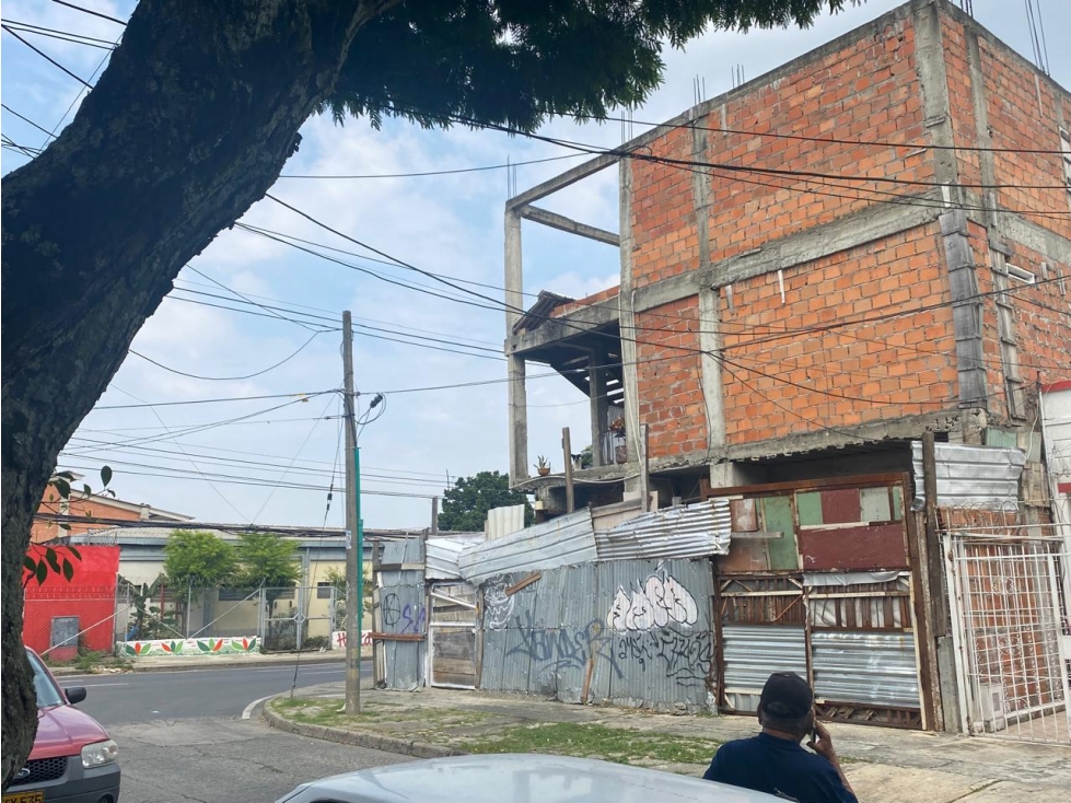 VENTA DE EDIFICIO EN CONSTRUCCION PARA CINCO PISOS — foto 3