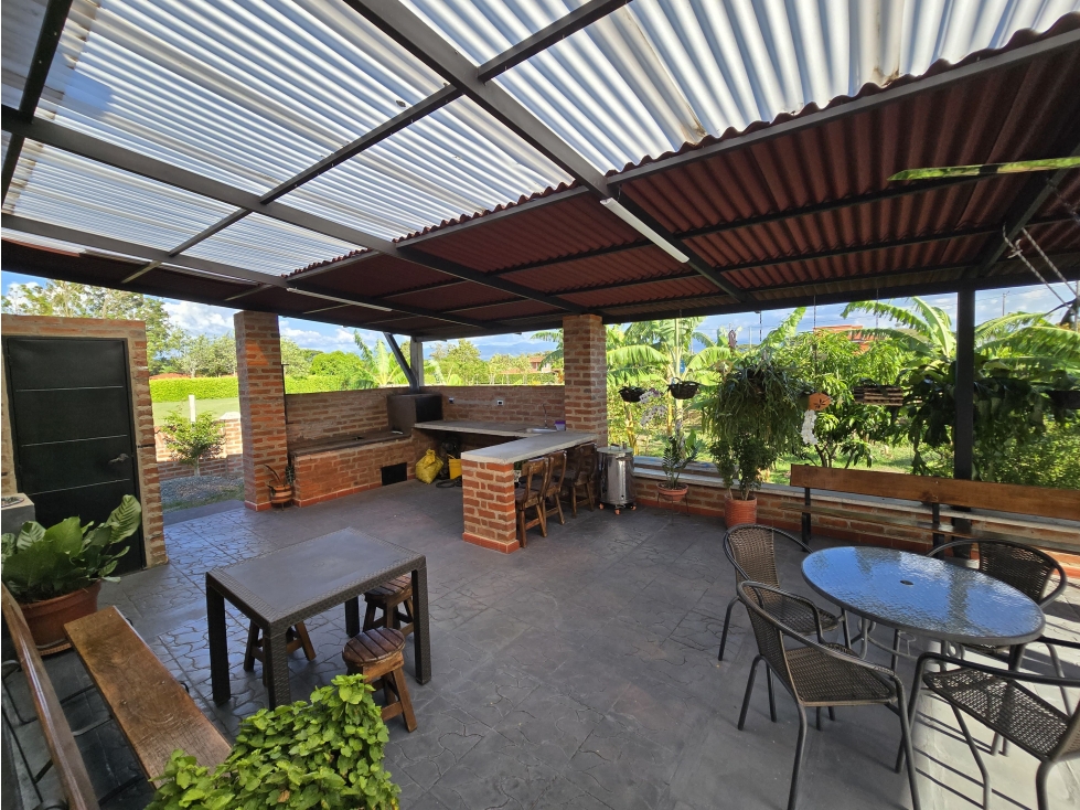 VENTA HERMOSA CASA CAMPESTRE EN TULUA -CORREJIMIENTO TRUJILLO VALLE