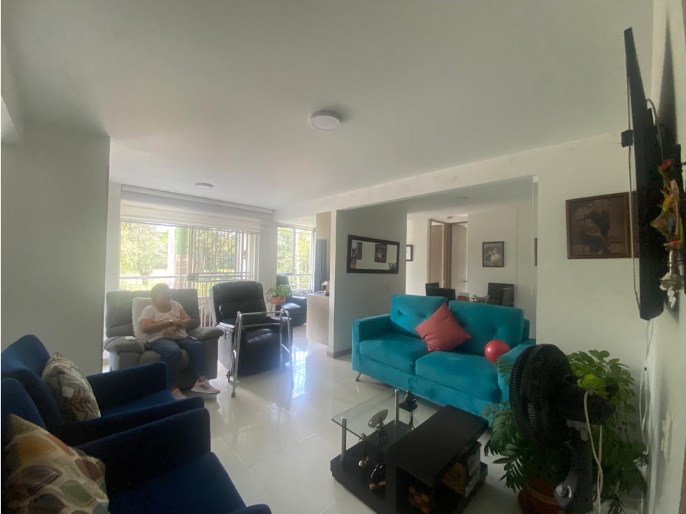 VENTA DE APARTAMENTO EN SEGUNDO PISO VALLE DEL LILI