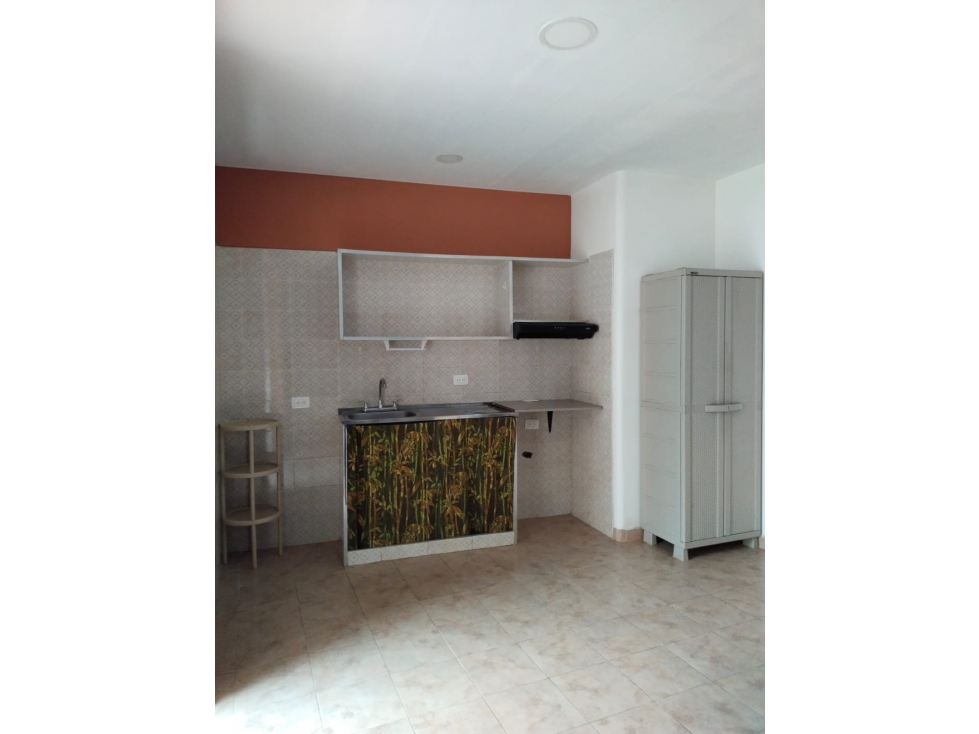 VENTA DE CASA EXTERNA DE UN PISO EN EL BARRIO EL BOSQUE NORTE DE CALI — foto 6