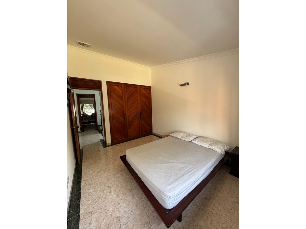 VENTA DE CASA EN CONJUNTO CERRADO EN INGENIO — foto 6