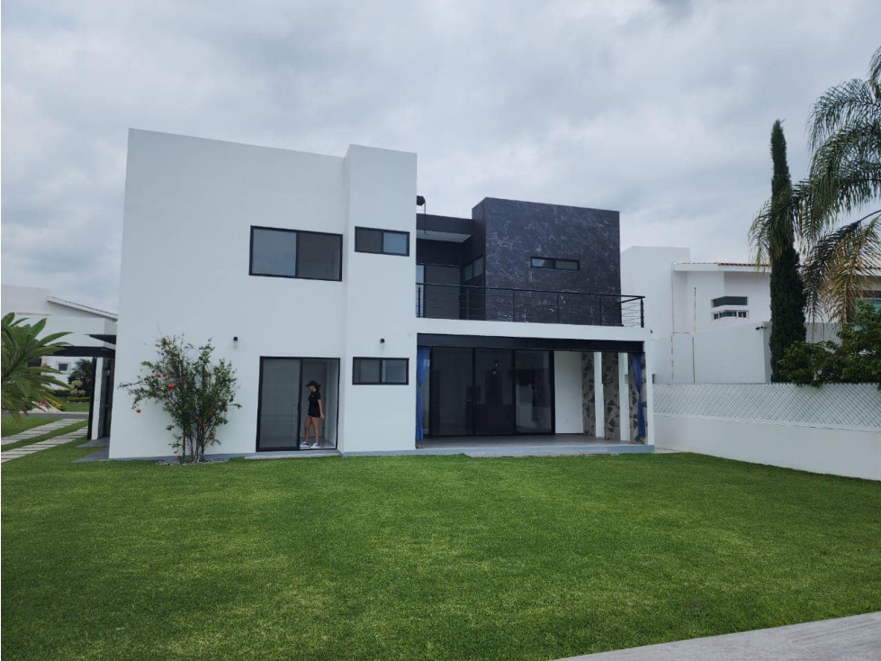 CASA EN VENTA EN SECCION VOLCANES - 6