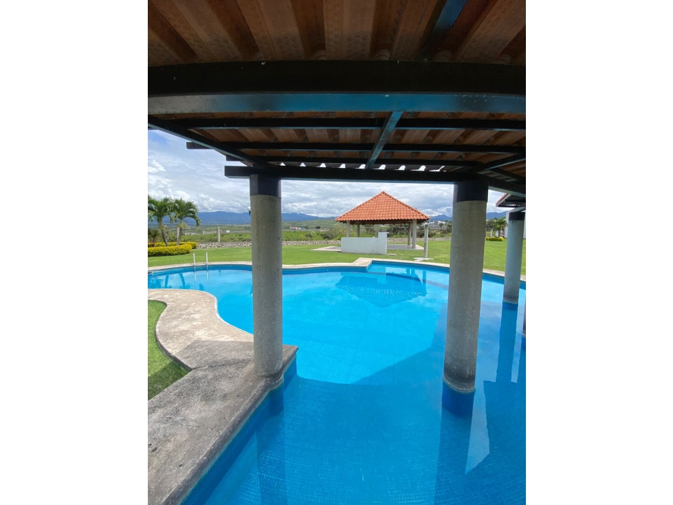OPORTUNIDAD EN CONDOMINIO - 2