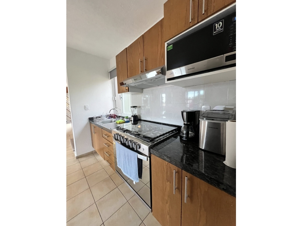 CASA EN RENTA - 2