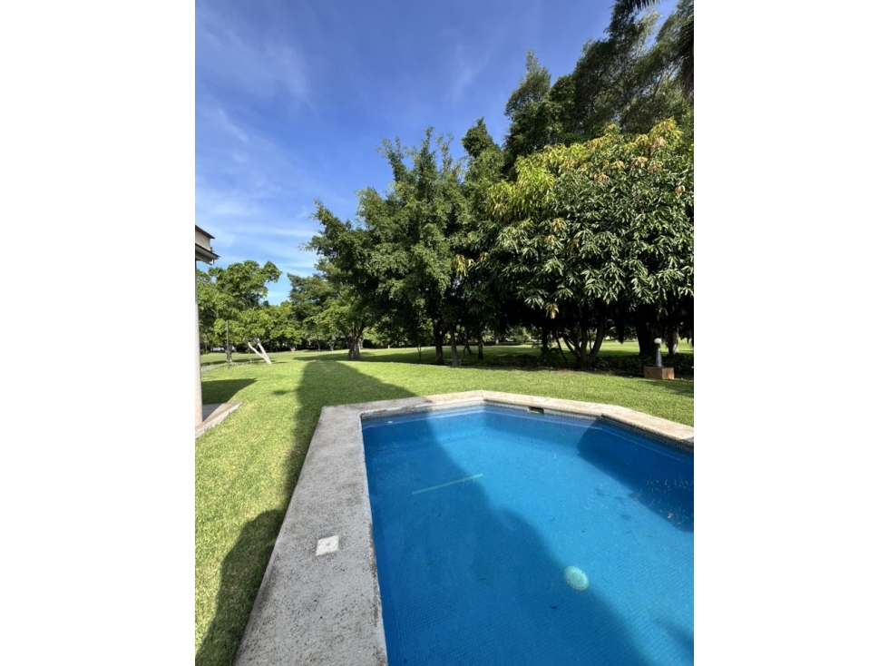 CASA CON ACCESO AL CLUB DE GOLF - 2