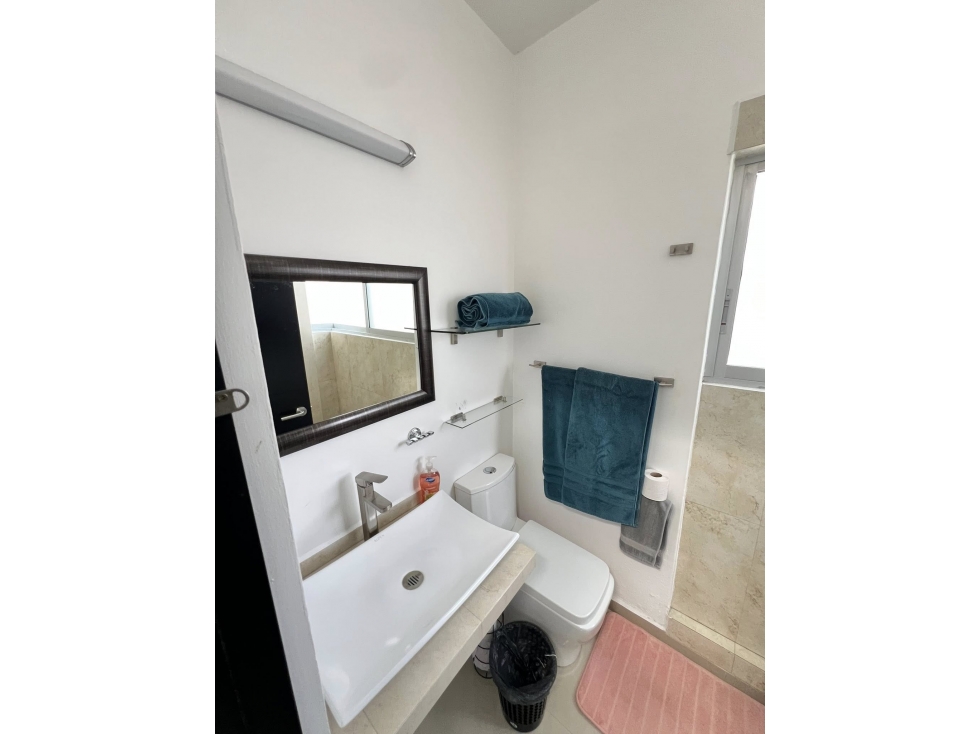 ESTA CASA LO TIENE TODO, UBICADA EN LOMAS DE COCOYOC - 2