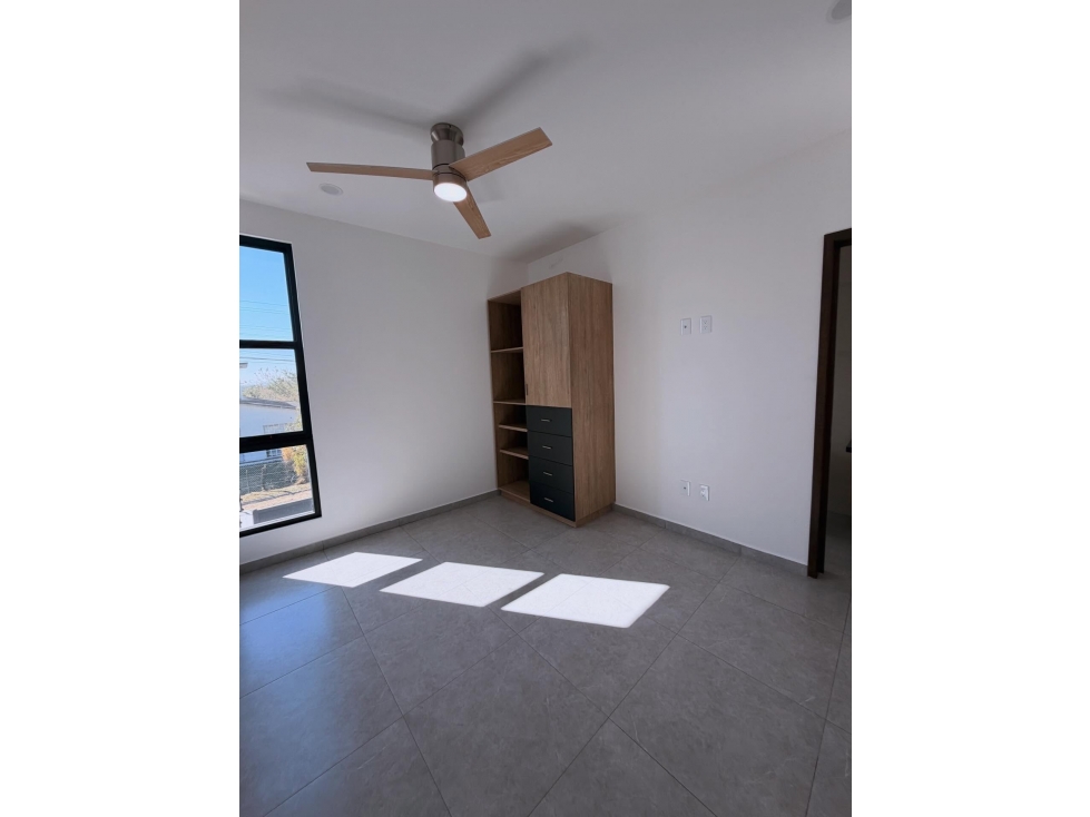 ESTRENA CASA - 2