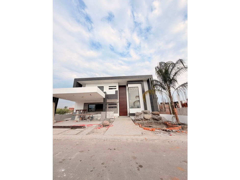 RESIDENCIA EN VENTA
